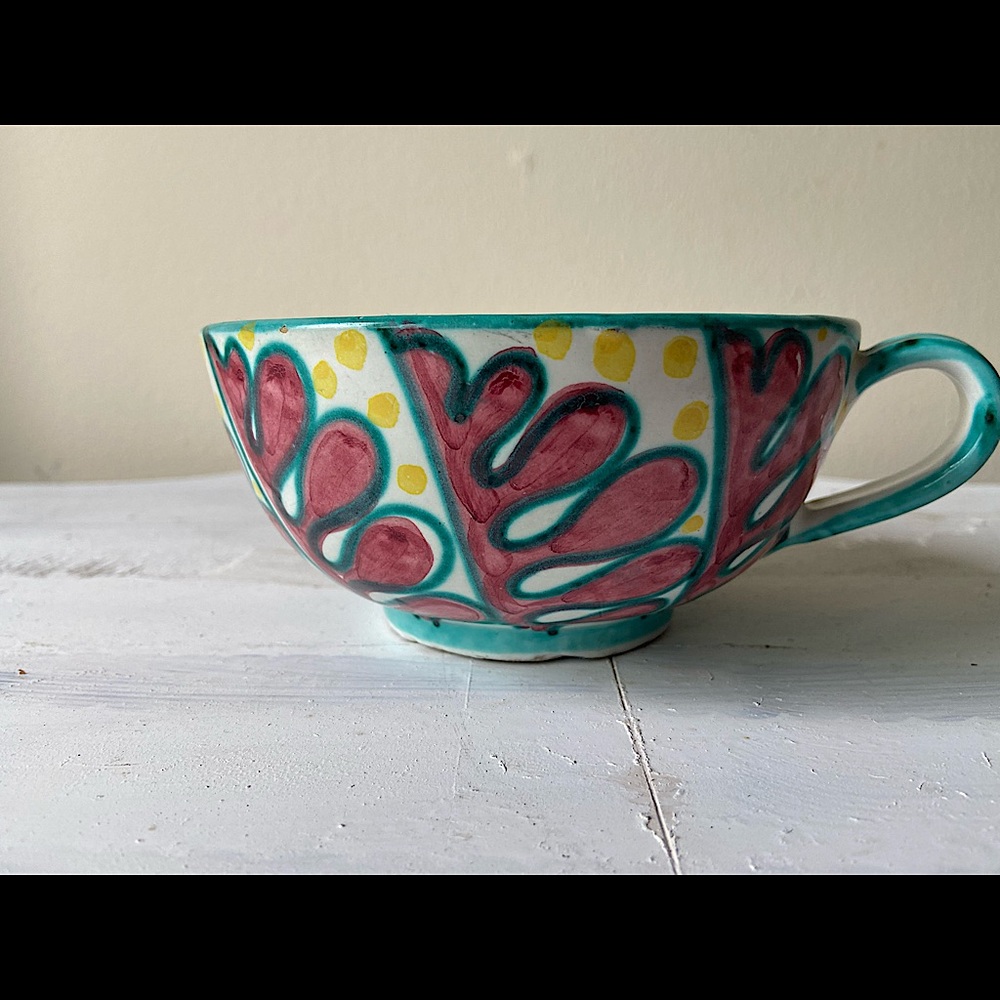 MCM Hand-Painted Italian Cup and Saucer- Great item to Bundle - Picture 4 of 8